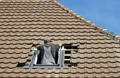 Pose de velux - Luc-la-Primaube
